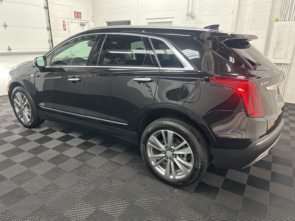Used 2024 Cadillac XT5 Premium Luxury AWD/4WD image 7
