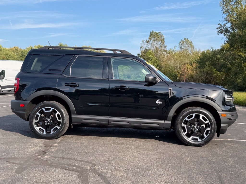 Certified 2023 Ford Bronco Sport Outer Banks AWD/4WD image 7