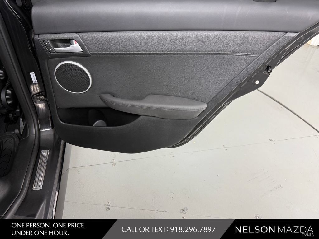 Used 2009 Pontiac G8 GT w/ Premium Package RWD image 39