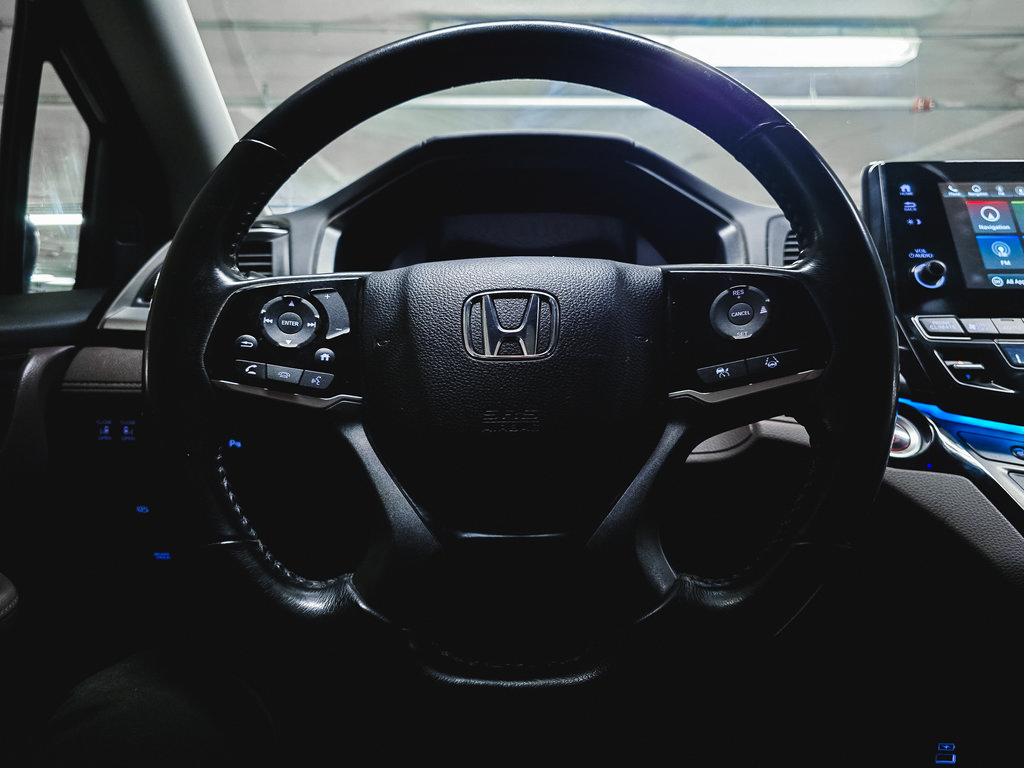 Used 2022 Honda Odyssey Touring image 23