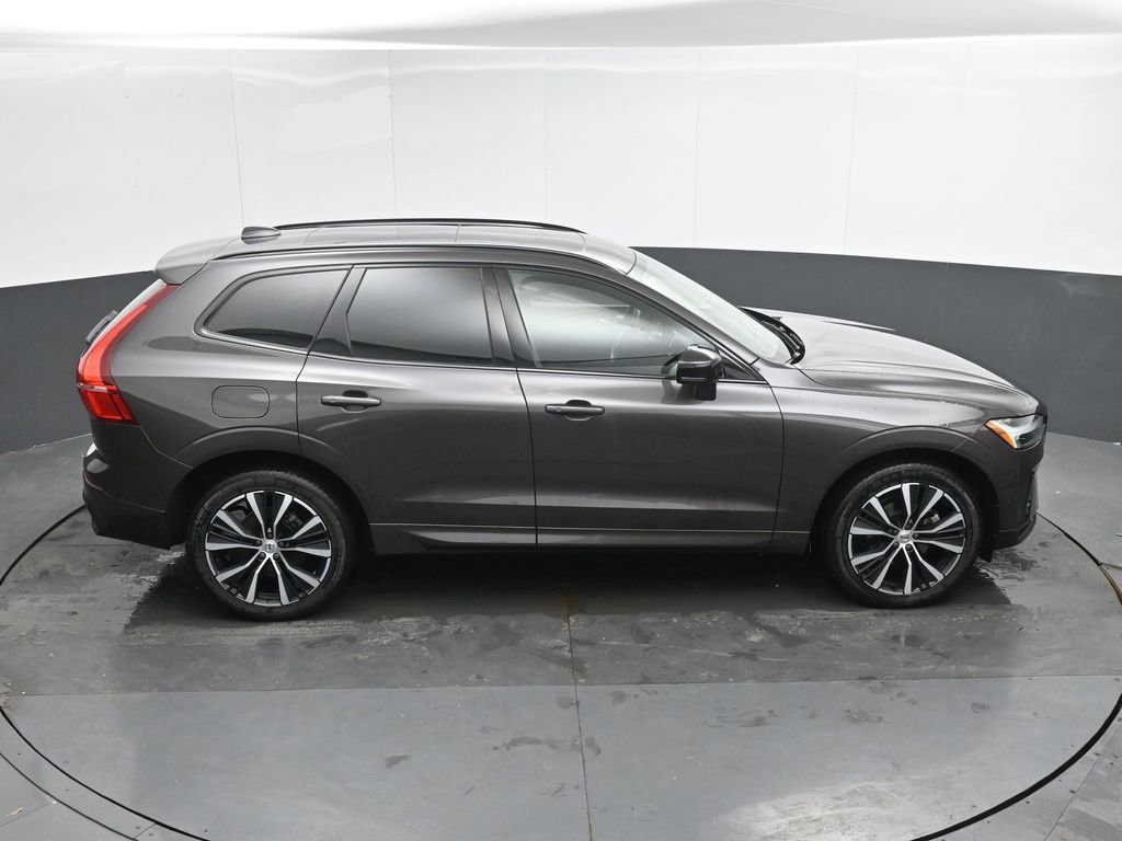 Certified 2023 Volvo XC60 B5 Plus w/ Climate Package AWD/4WD image 22