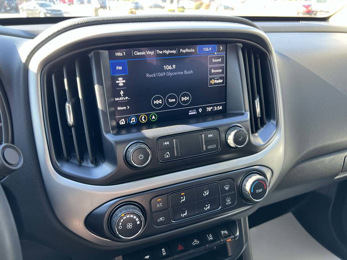 Used 2021 Chevrolet Colorado LT w/ Safety Package image 21