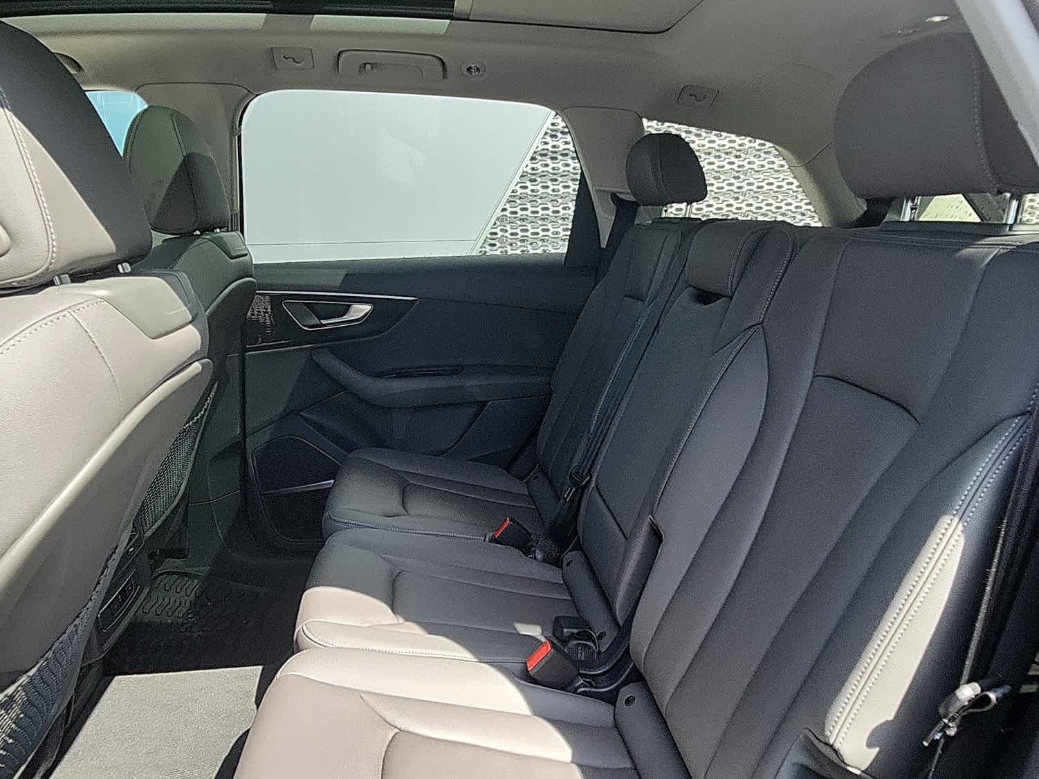 Used 2026 Audi Q7 3.0T Premium AWD/4WD image 12