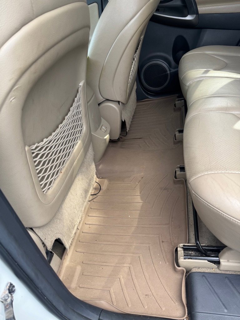 Used 2012 Toyota RAV4 Limited image 24