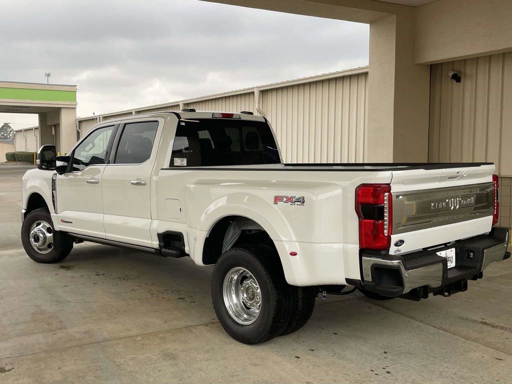 New 2026 Ford F350 King Ranch w/ Chrome Package image 5
