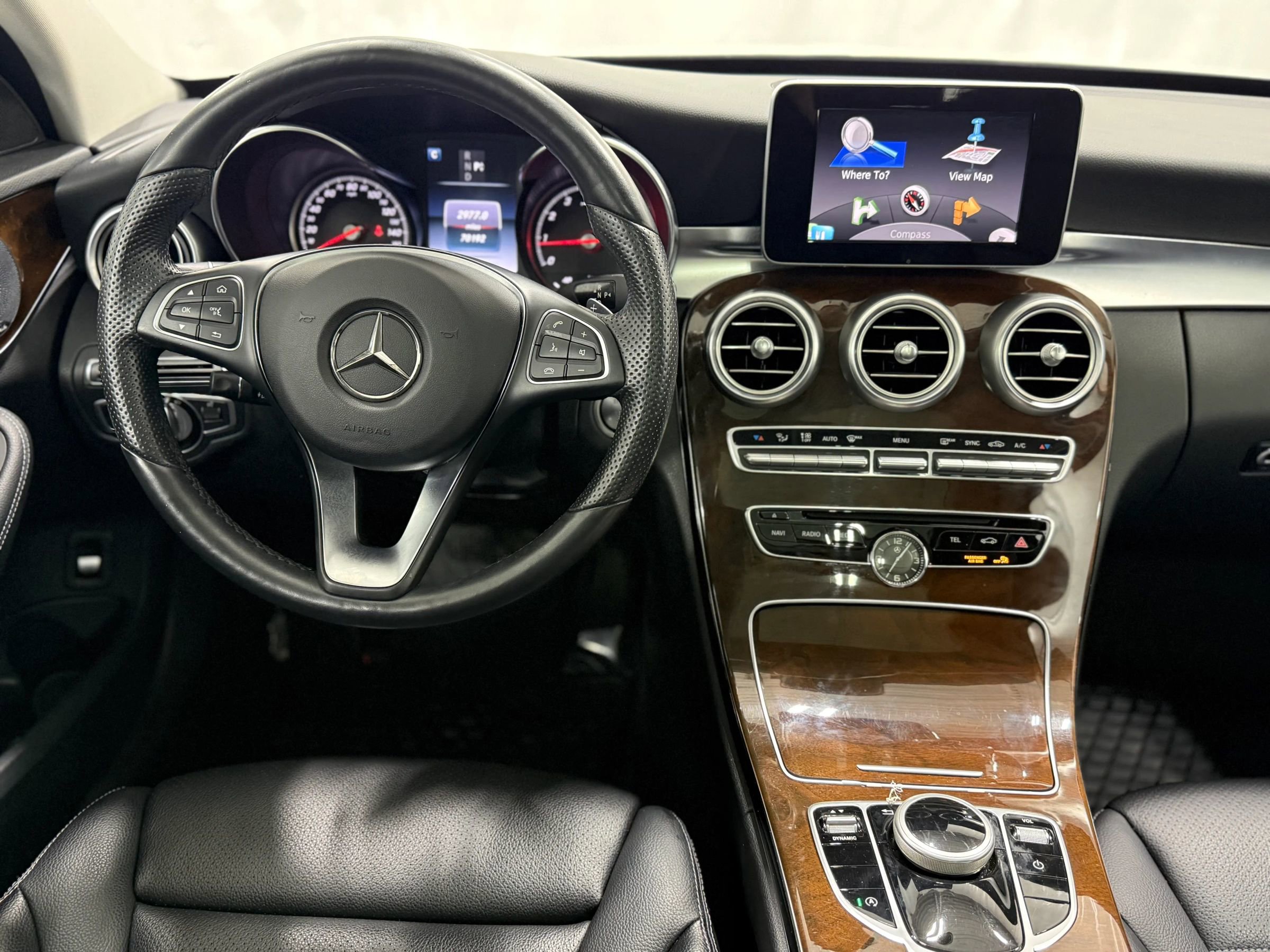 Used 2017 Mercedes-Benz C 300 4MATIC Sedan image 22