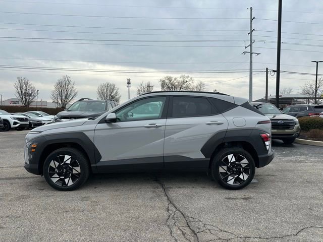 Used 2025 Hyundai Kona SEL image 4
