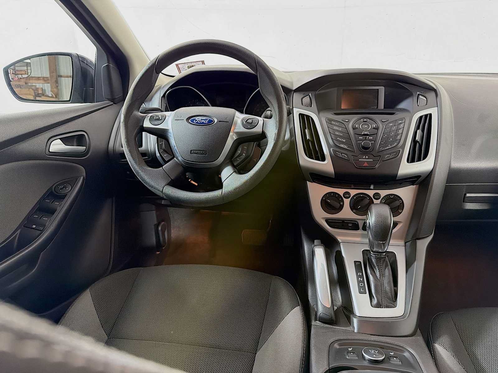 Used 2013 Ford Focus SE w/ SE Winter Pkg FWD image 19