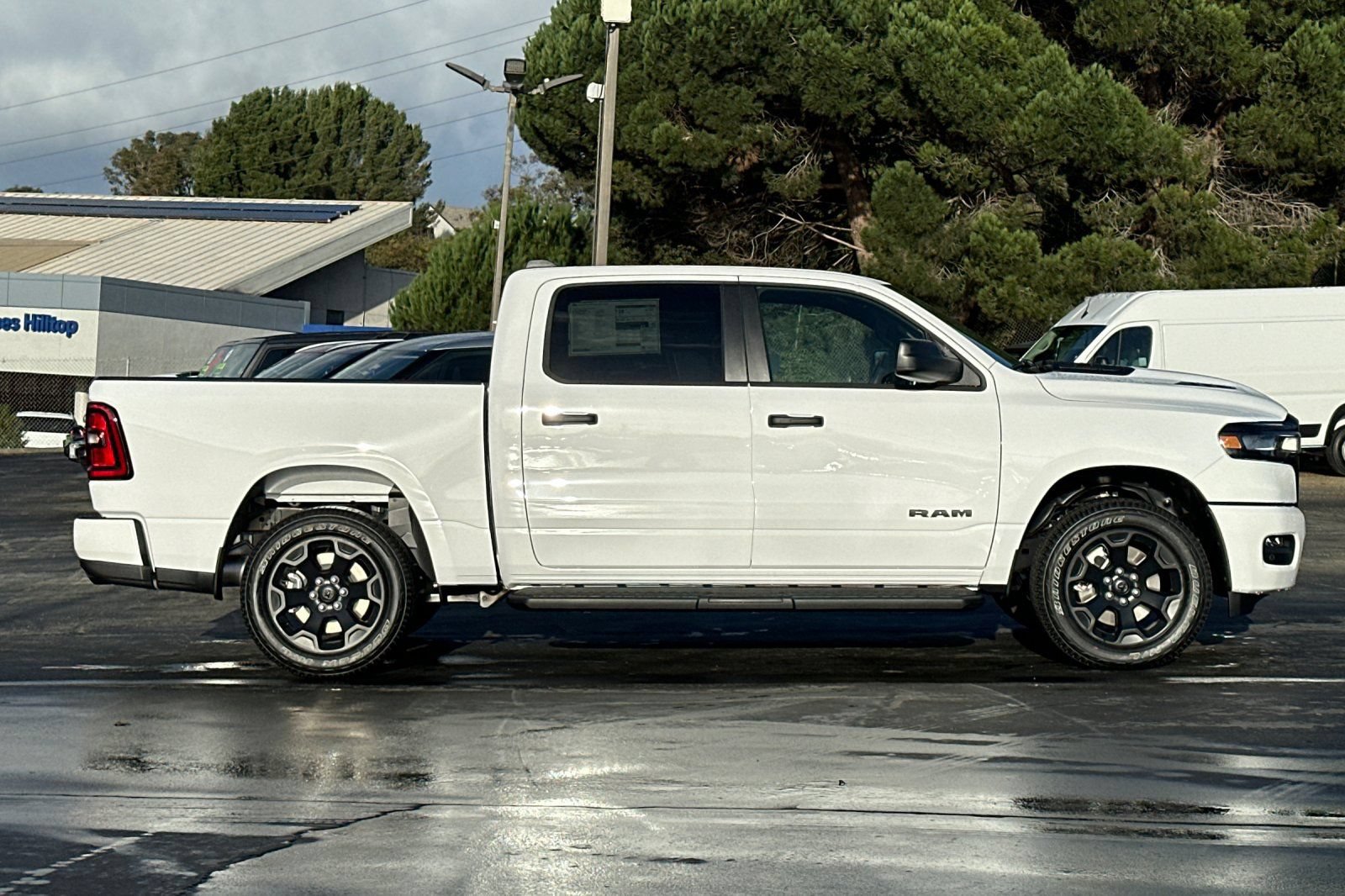 New 2026 RAM 1500 Express AWD/4WD video 3