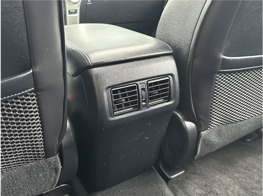 Used 2011 Toyota 4Runner Limited AWD/4WD image 18