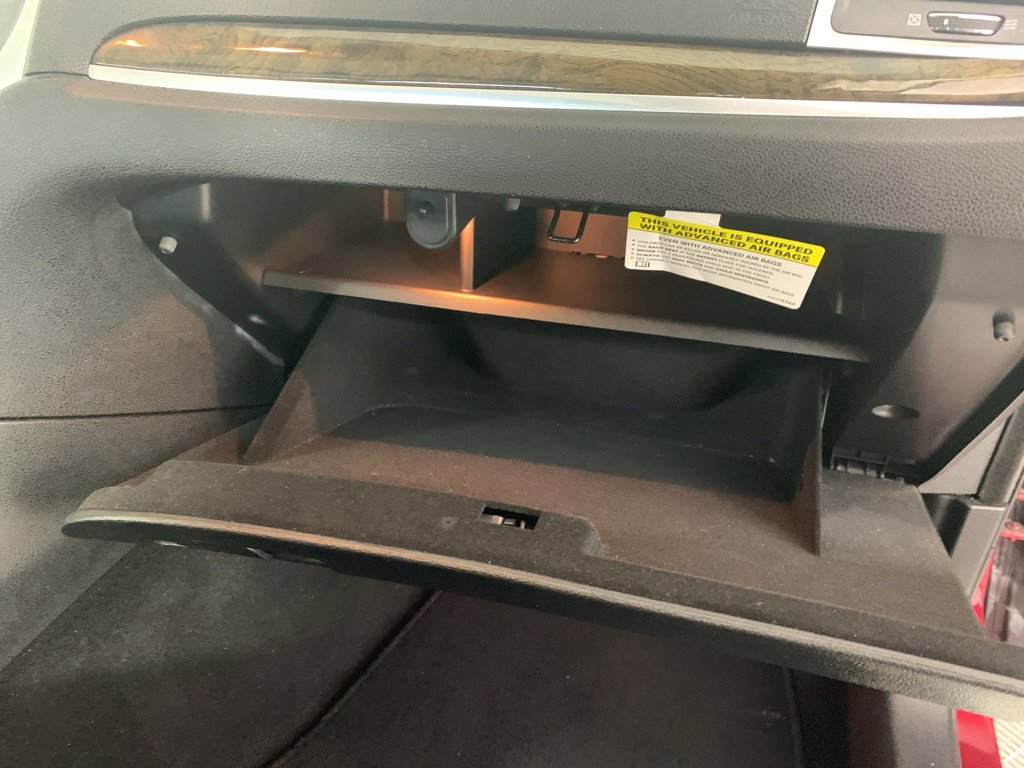 Used 2019 Chrysler 300 Limited image 43