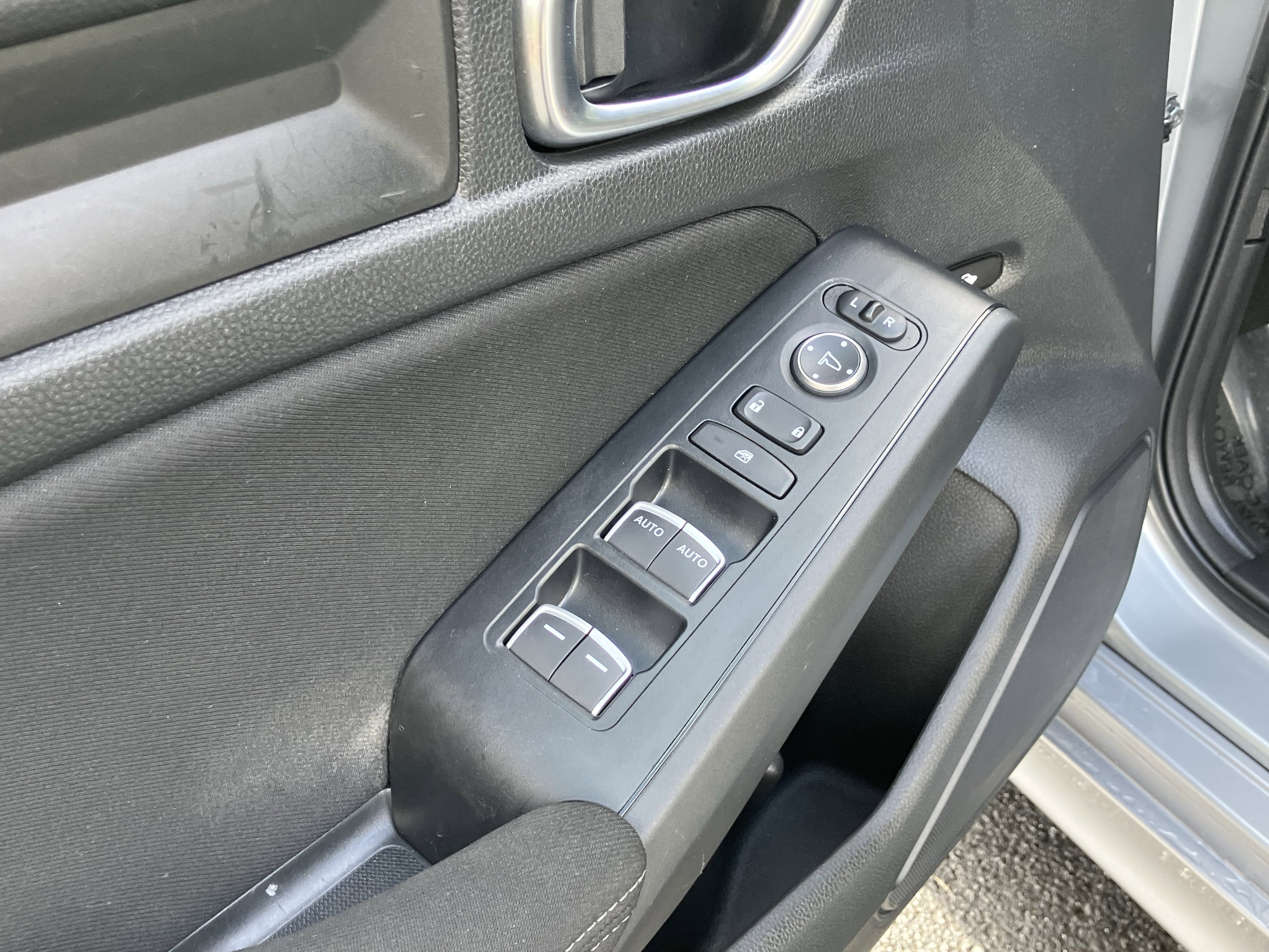 Certified 2025 Honda Civic Sport image 15