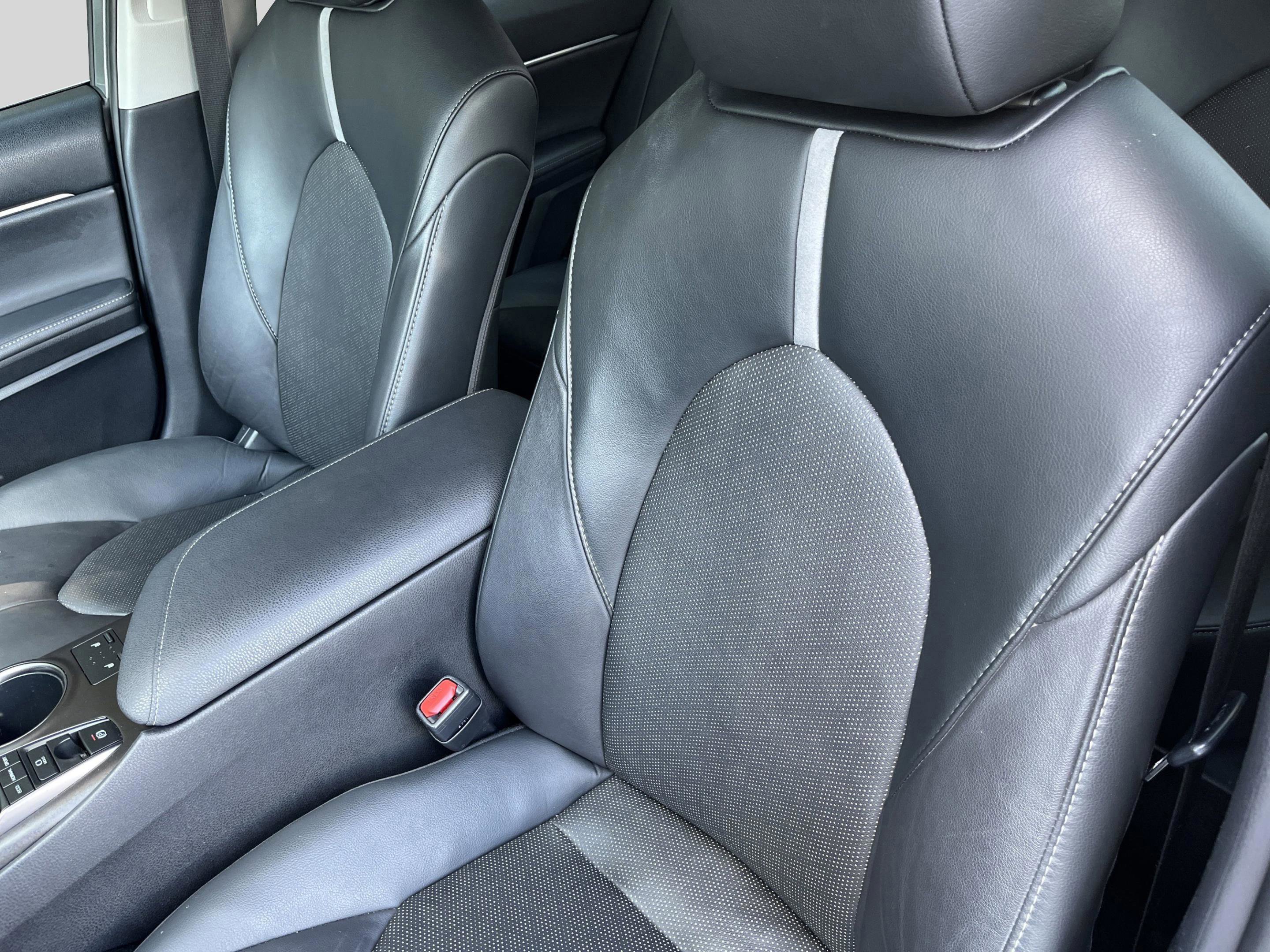 Used 2024 Toyota Camry XSE image 13