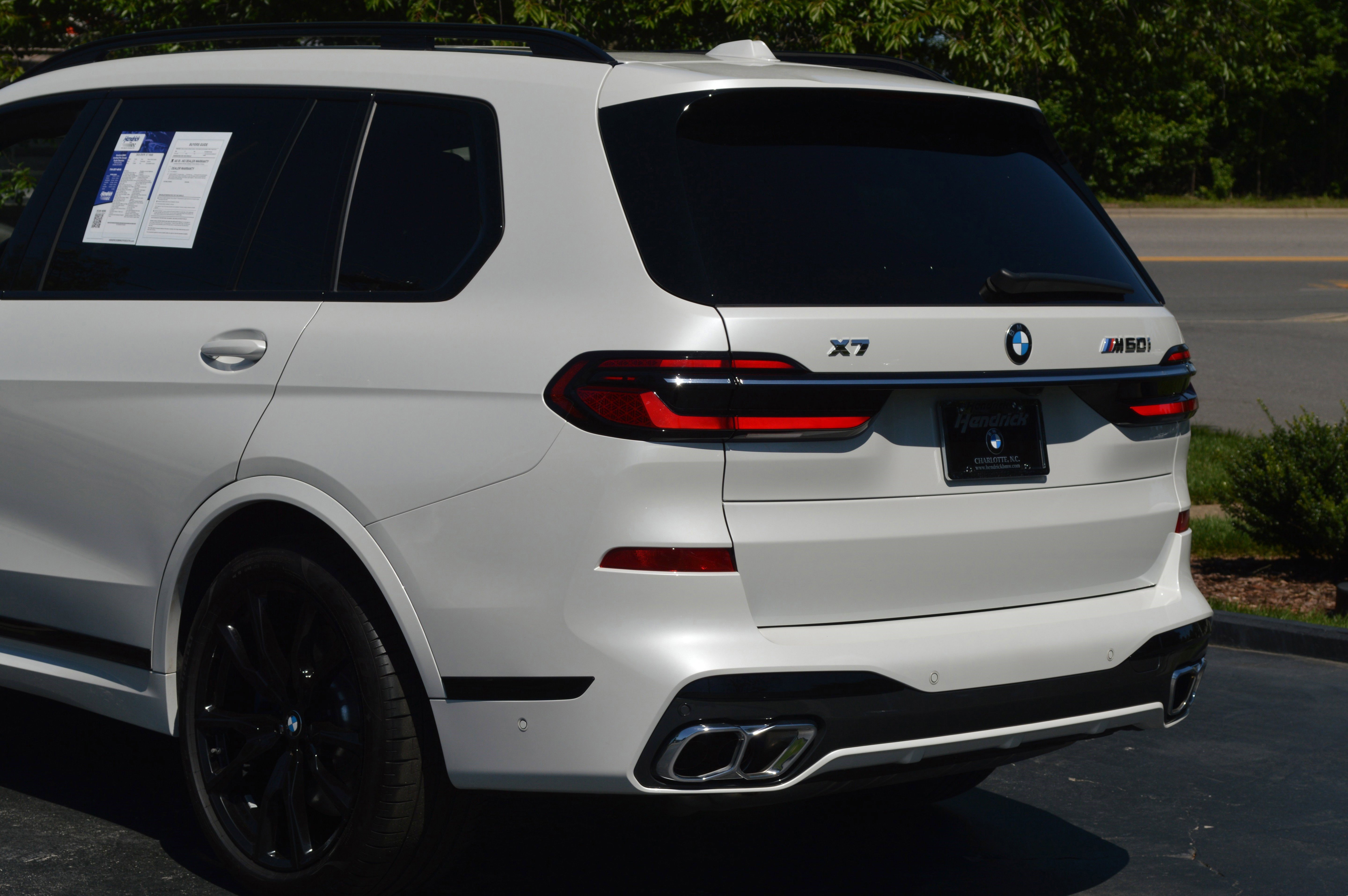 Certified 2026 BMW X7 M60i AWD/4WD image 3