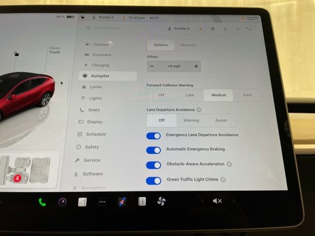 Used 2023 Tesla Model Y Long Range AWD/4WD image 32
