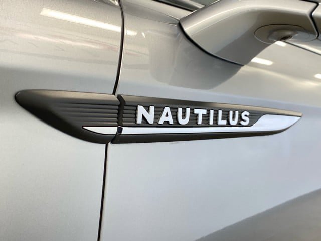 Certified 2021 Lincoln Nautilus Reserve w/ Equipment Group 201A AWD/4WD image 13