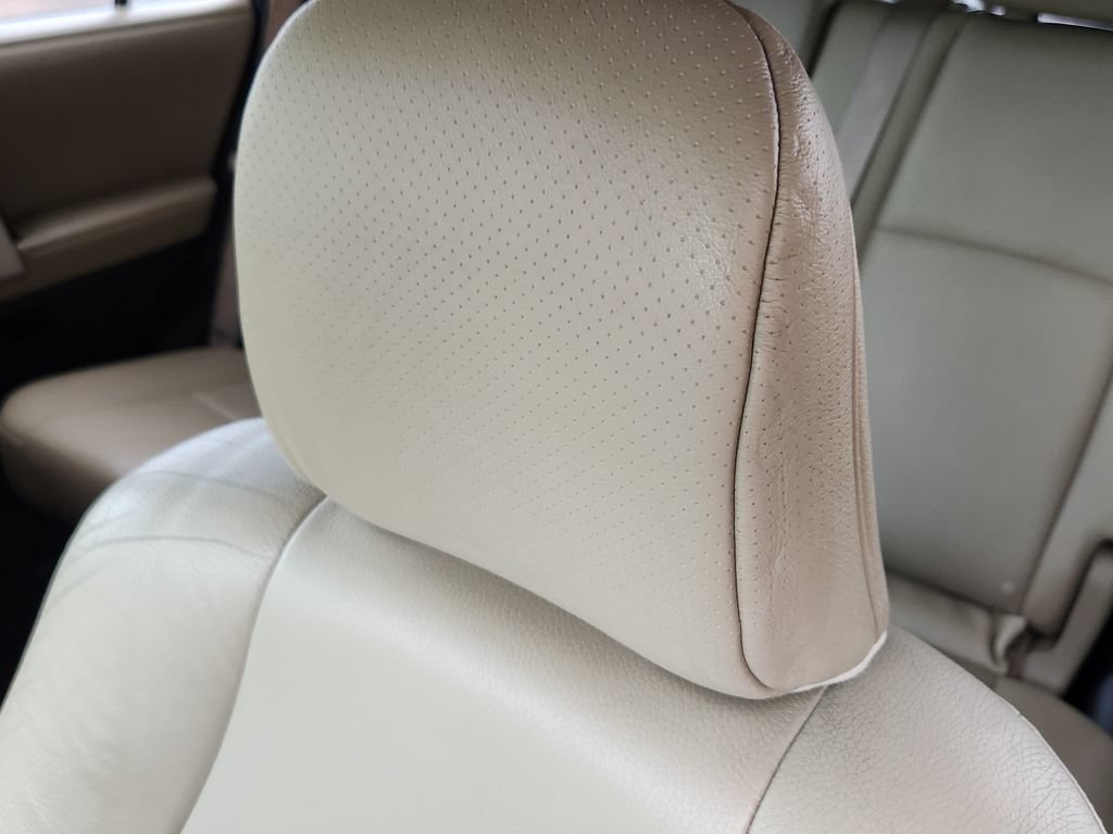 Used 2012 Toyota 4Runner Limited AWD/4WD image 6