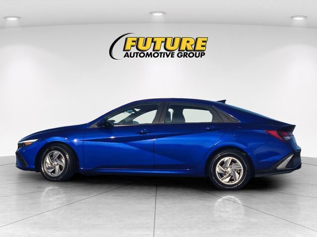 Used 2024 Hyundai Elantra SE image 9