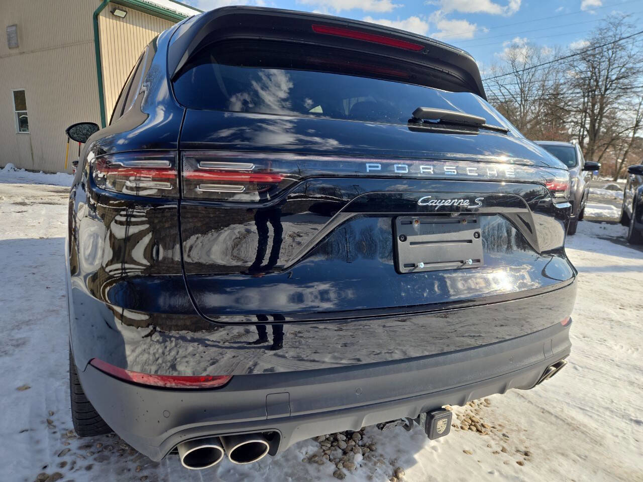 Used 2020 Porsche Cayenne S image 7