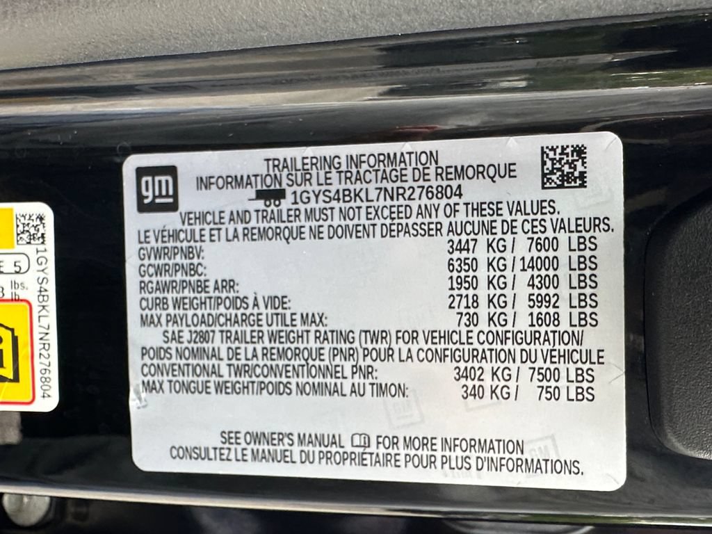 Used 2022 Cadillac Escalade Premium Luxury AWD/4WD image 16