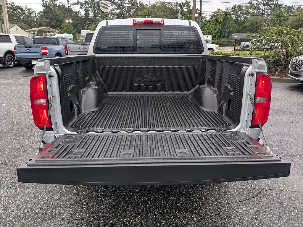Used 2016 Chevrolet Colorado Z71 AWD/4WD image 14