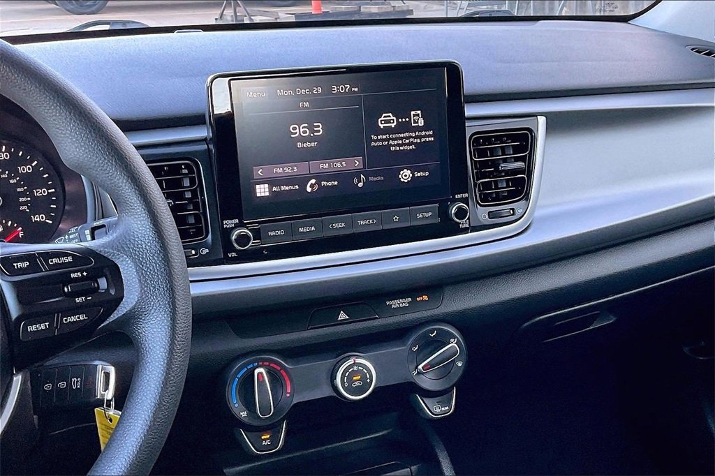 Certified 2021 Kia Rio S image 6