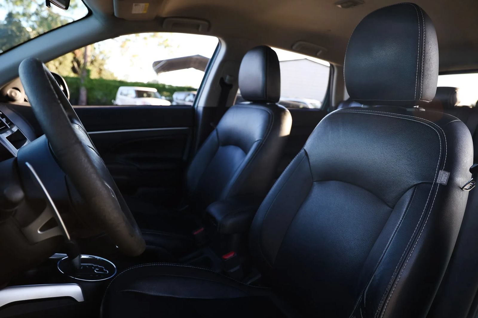 Used 2011 Mitsubishi Outlander Sport SE FWD image 18