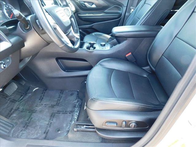 Used 2024 GMC Terrain SLT AWD/4WD image 22