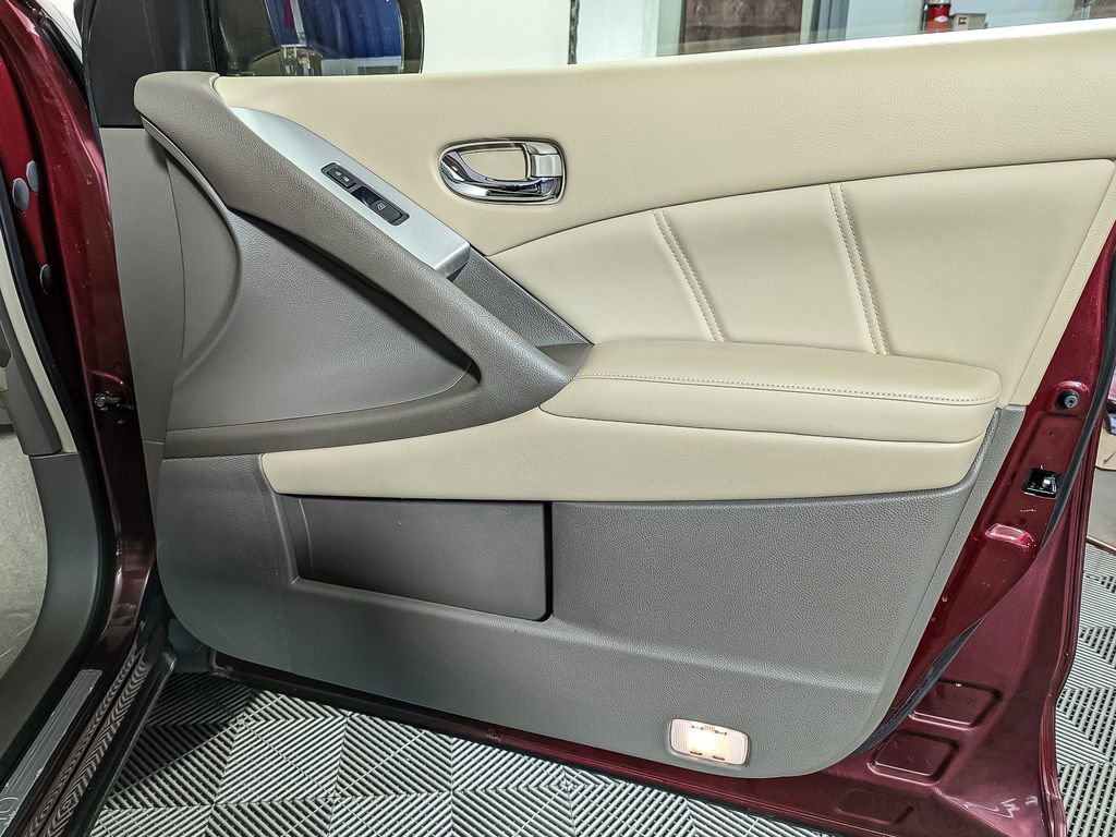 Used 2012 Nissan Murano SL image 25