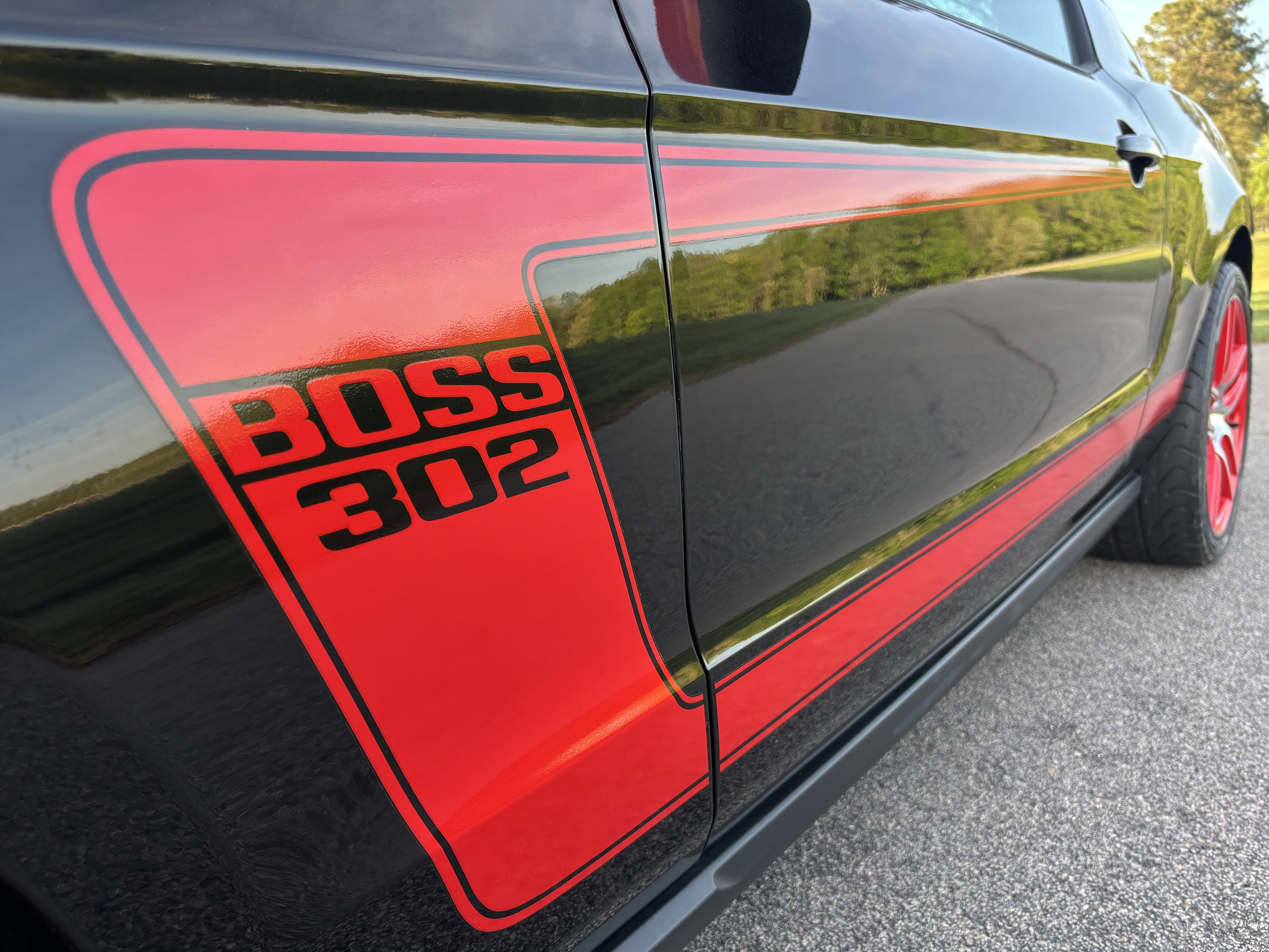 Used 2012 Ford Mustang Boss 302 RWD image 11