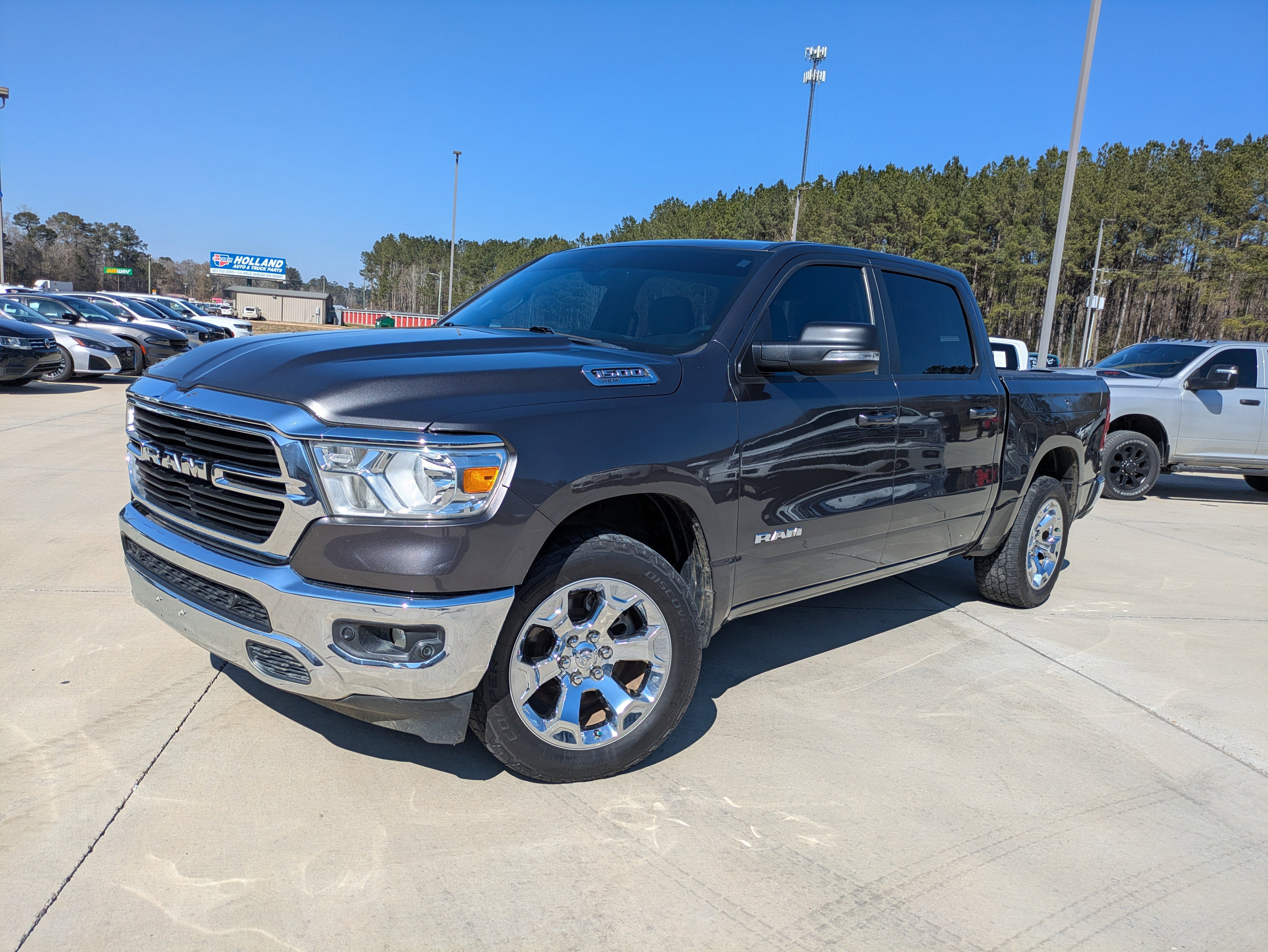 Used 2021 RAM 1500 Big Horn image 4