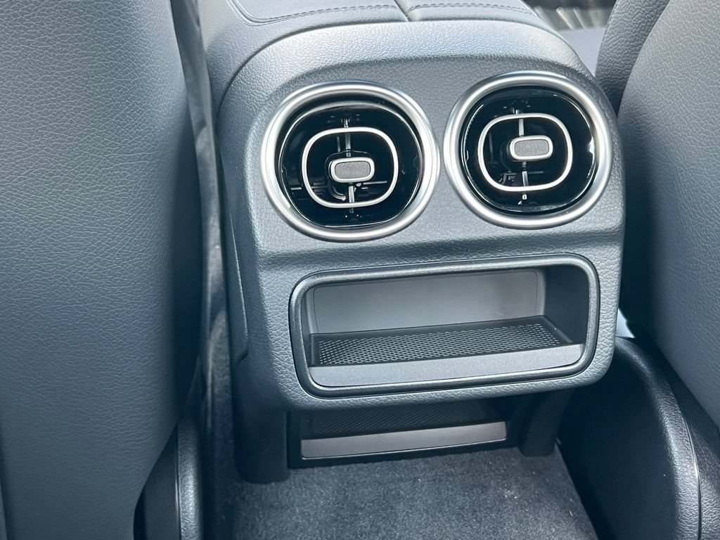 New 2025 Mercedes-Benz C 300 4MATIC Sedan image 33