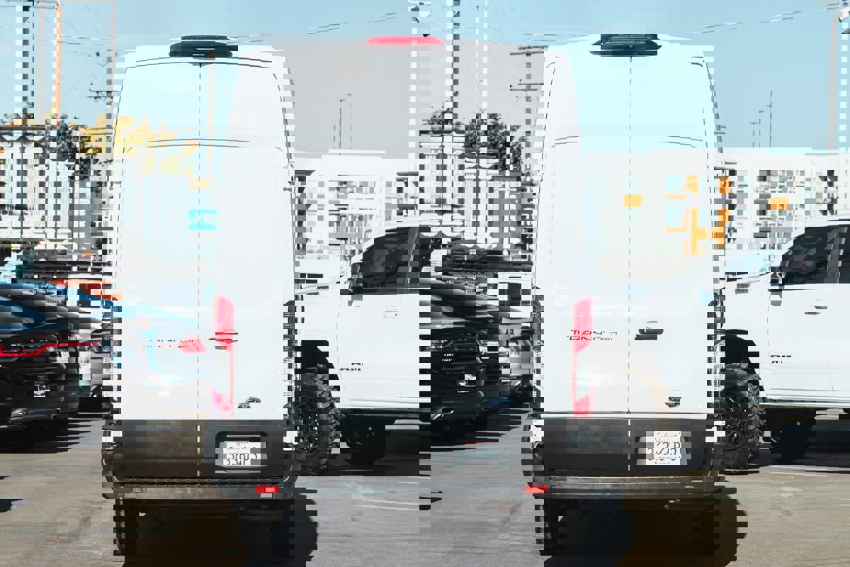 Used 2022 Ford Transit 250 148 High Roof Extended w/ Load Area Protection Package image 7