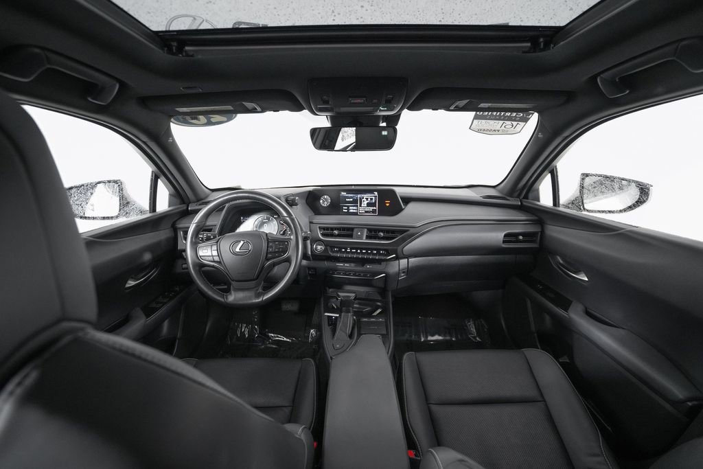 Certified 2020 Lexus UX 200 w/ Premium Package image 15