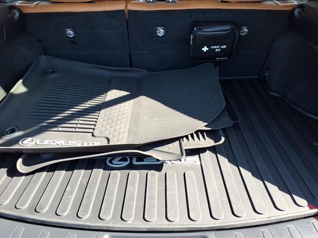 Used 2020 Lexus UX 250h 250h Base w/ Premium Package image 26