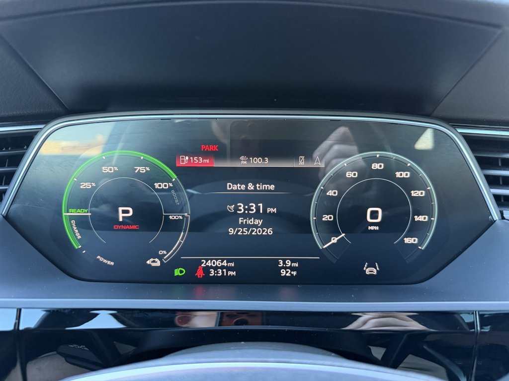 Used 2024 Audi Q8 e-tron Premium AWD/4WD image 17