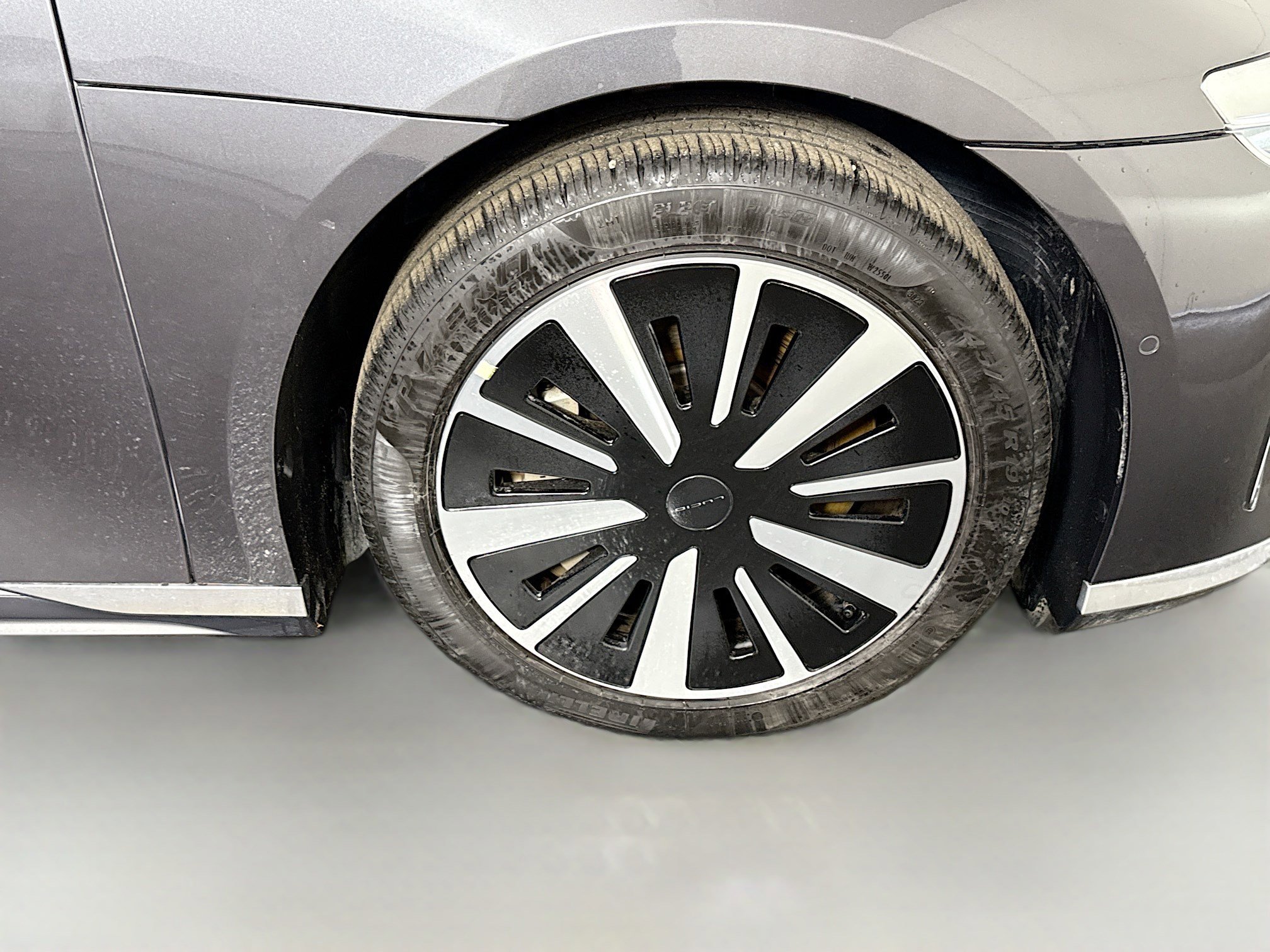 Used 2023 Lucid Air Pure image 31