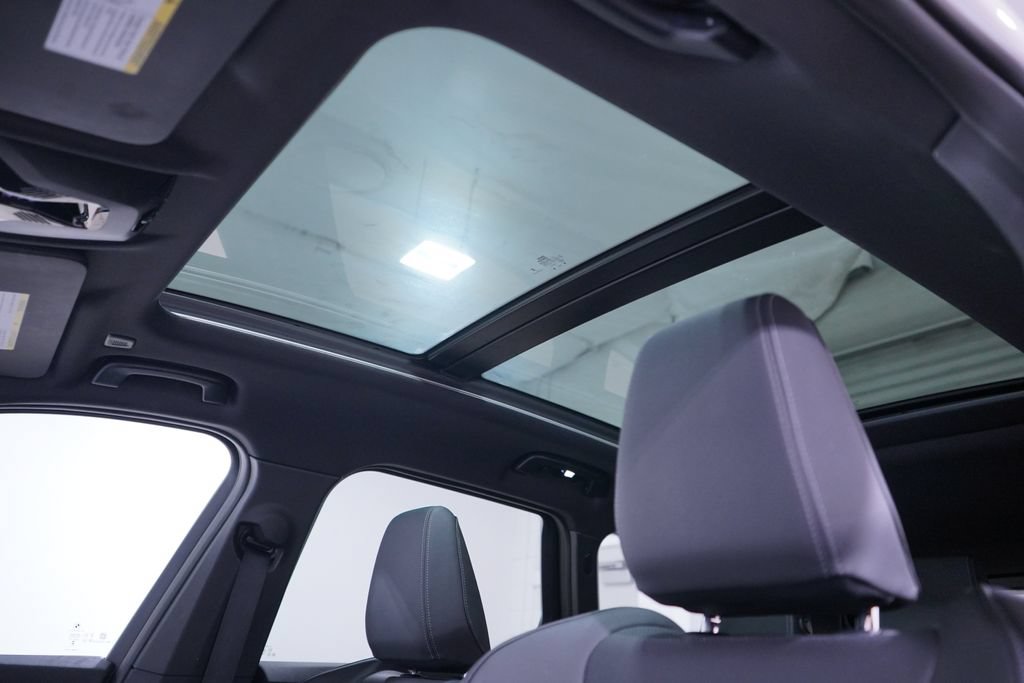 Used 2024 BMW X1 M35i w/ Premium Package AWD/4WD image 9