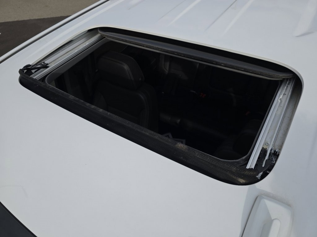 Used 2022 GMC Sierra 1500 Denali w/ Denali Reserve Package image 3