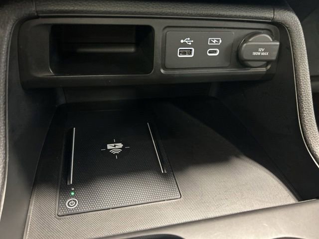 Certified 2025 Honda Pilot Black Edition image 27
