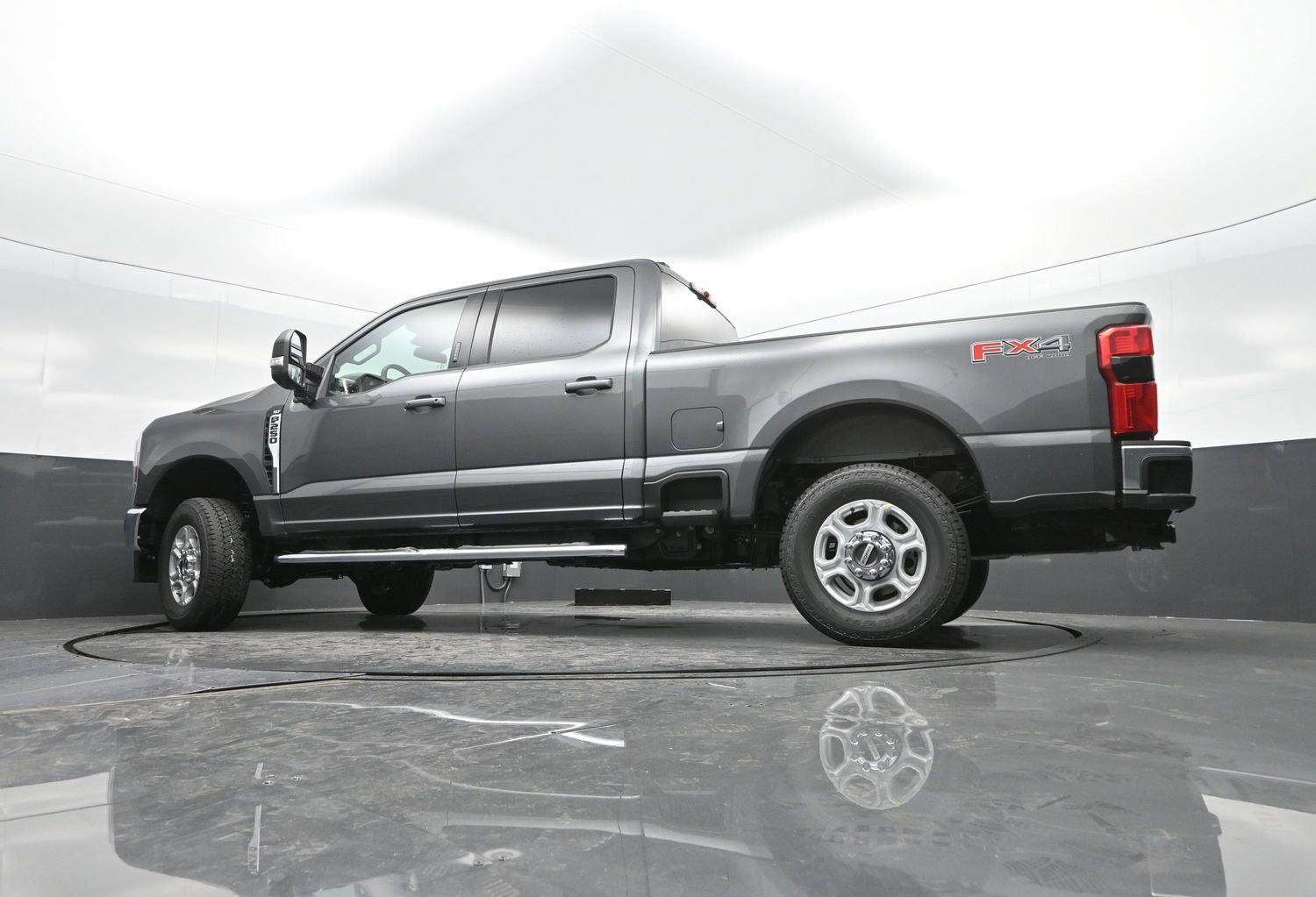 New 2026 Ford F250 XLT image 33