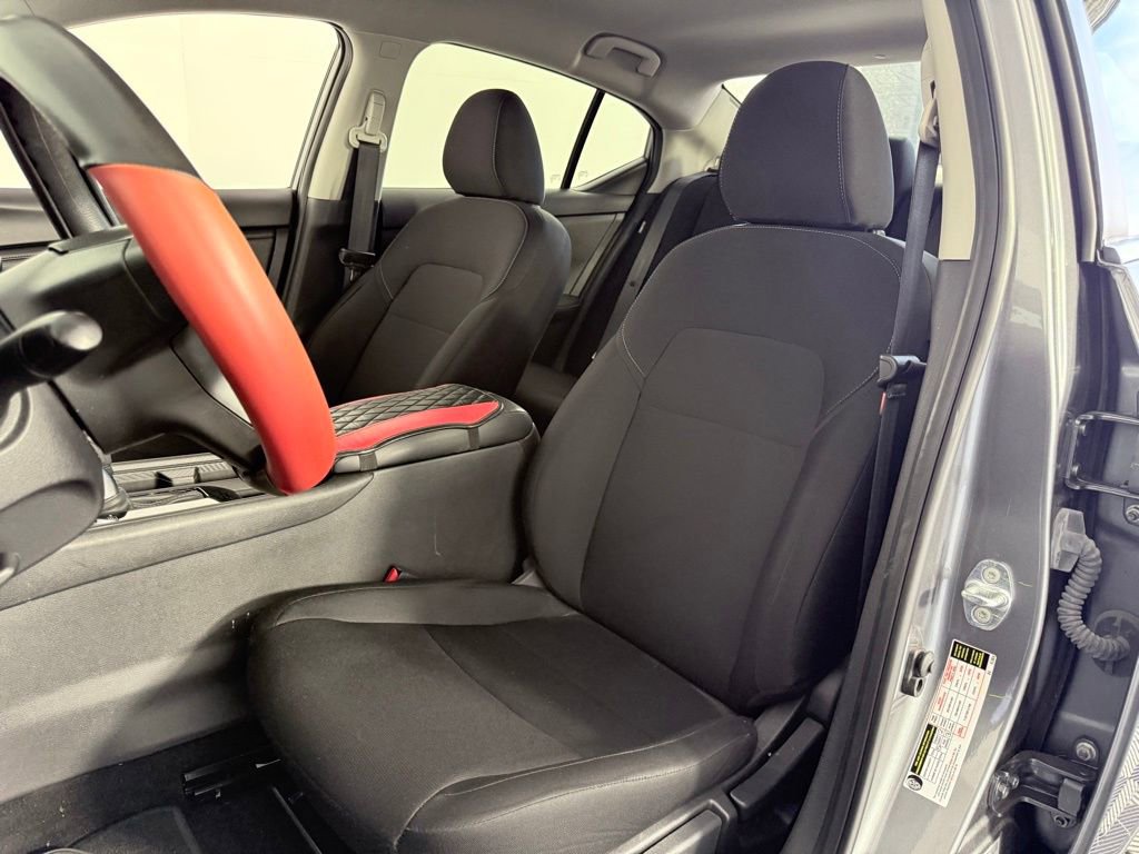 Used 2024 Nissan Sentra S image 11