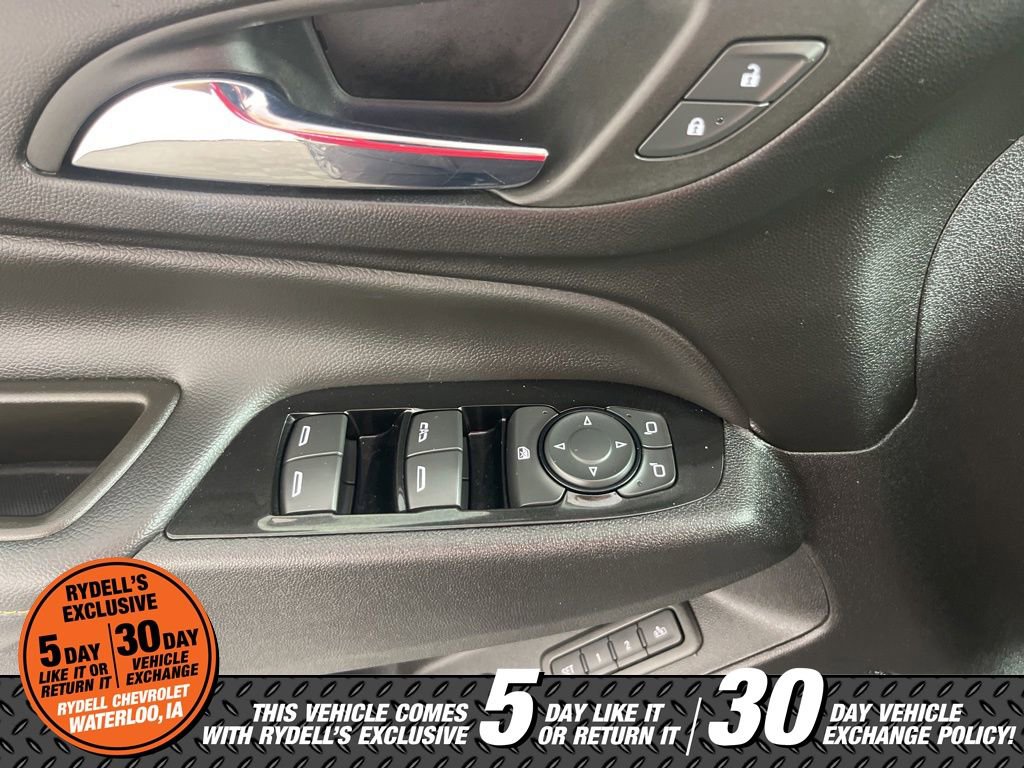 Used 2023 Chevrolet Equinox Premier AWD/4WD image 23