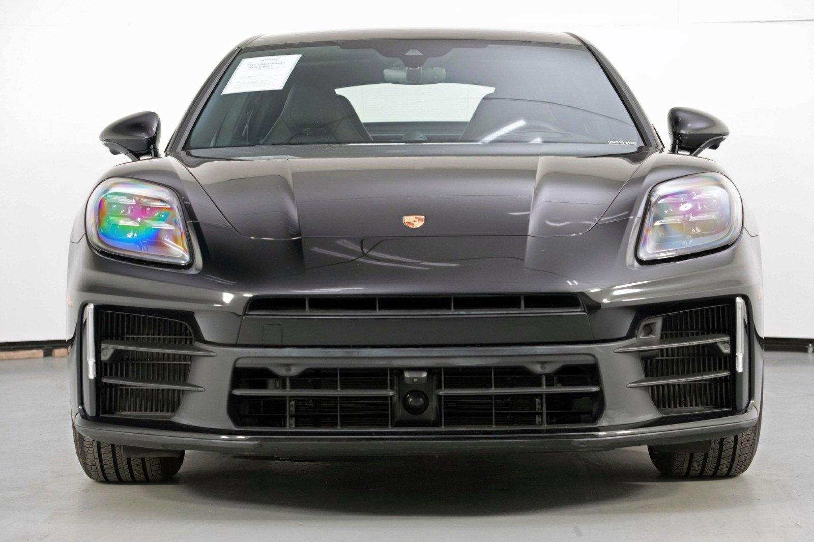 Used 2025 Porsche Panamera 4S w/ Premium Package image 7