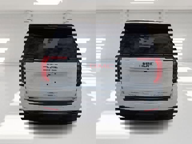 New 2026 GMC Yukon Elevation image 4