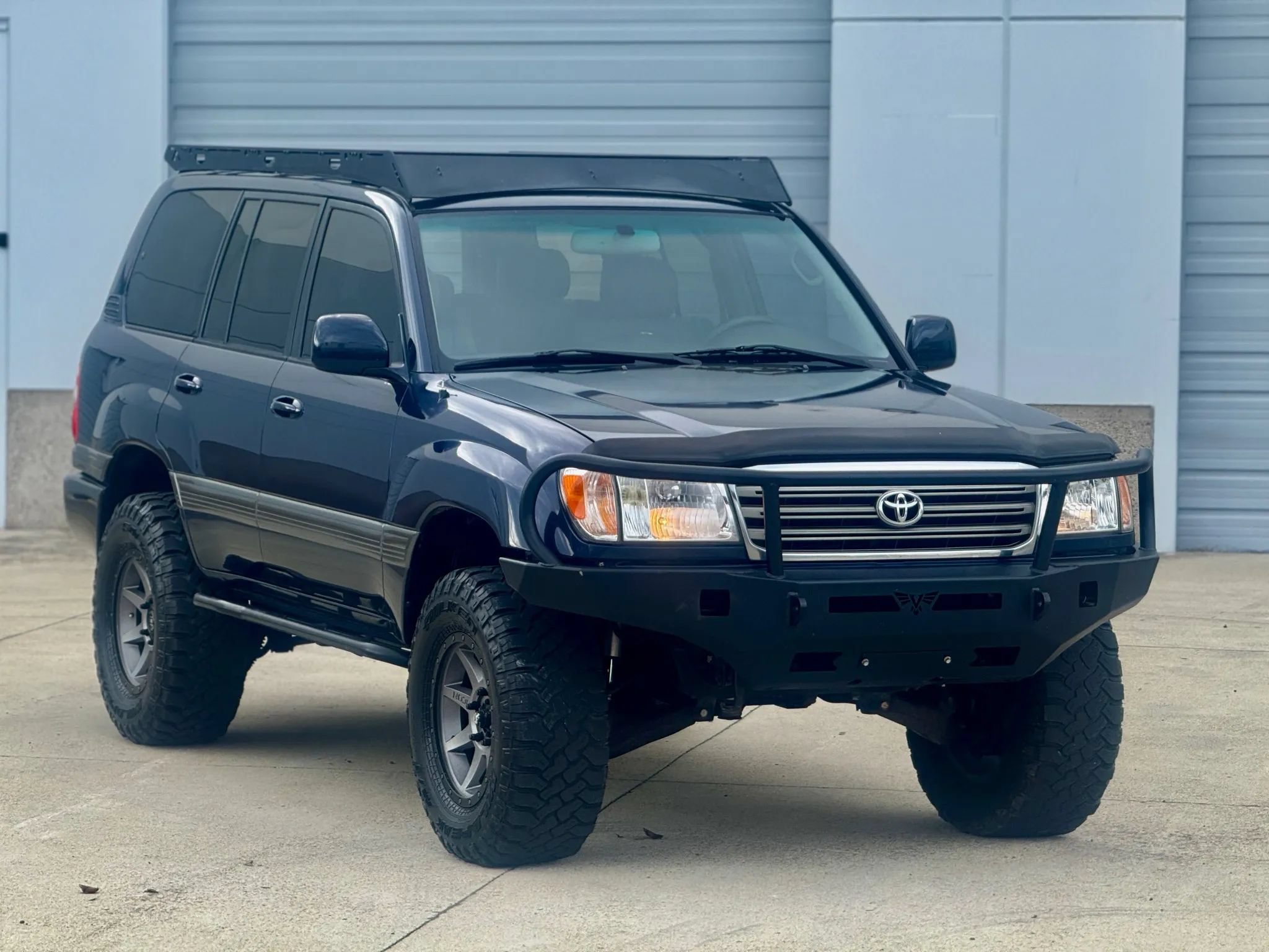 Used 2005 Toyota Land Cruiser w/ Convenience Pkg AWD/4WD image 15