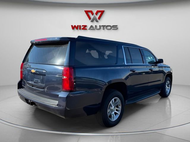 Used 2019 Chevrolet Suburban LT image 3