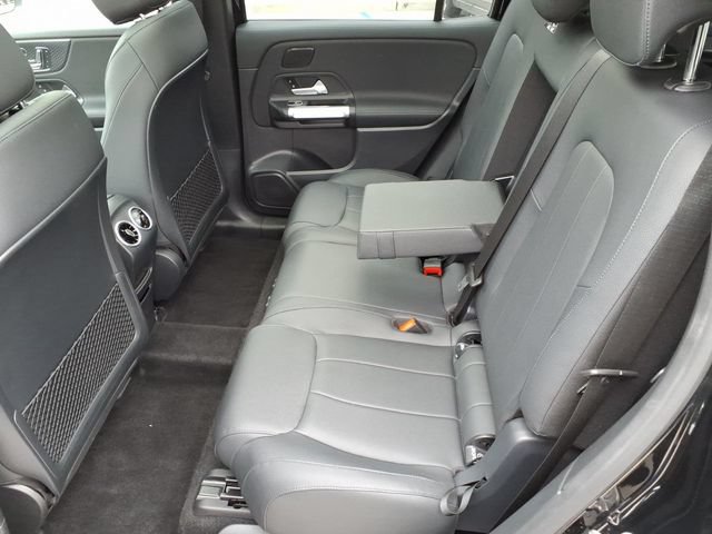 Certified 2024 Mercedes-Benz EQB 350 4MATIC SUV w/ Winter Package image 18