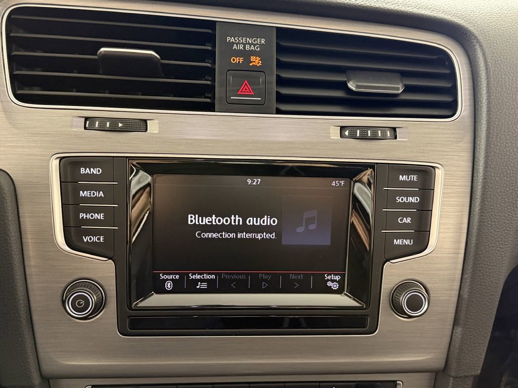 Used 2015 Volkswagen Golf SE w/ Lighting Package image 27