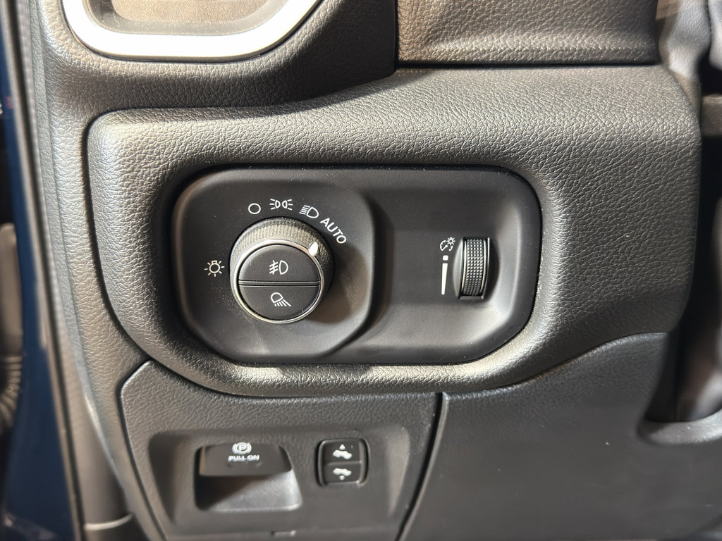 Used 2023 RAM 1500 Big Horn image 14